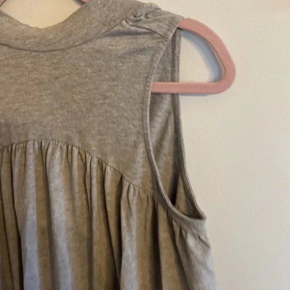 🟢10/$10 - grey dress - Picture 2 of 4